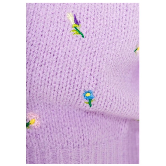 ENGLISH FACTORY Lavender Embroidered Floral Cardigan Faux Shell Buttons So Soft - Picture 3 of 9